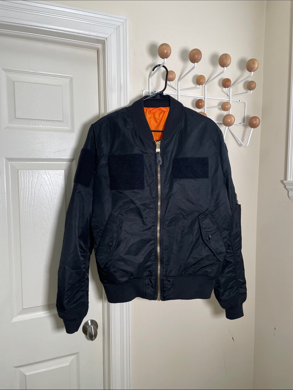 Alpha Industries Flight Jacket Mens Size (XS) Reversible Black Orange XL